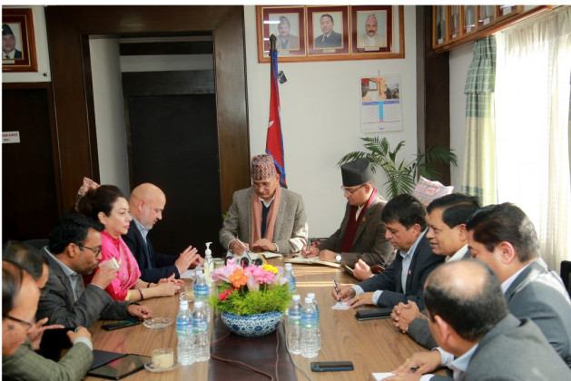 अर्थतन्त्र अहिलेसम्मकै अप्ठ्यारो अवस्थामाः निजी क्षेत्र, नियन्त्रण बाहिर छैनः अर्थमन्त्री 